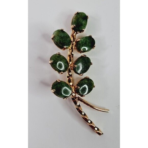 BURT CASSELL 12KT GOLD FILLED JADE BLOSSOM BROOCH - Picture 1 of 4